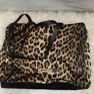 MOSCHINO PURSE EX- LARGE